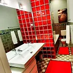 3 Large With 2 Separate Bedbrooms Close To Centre Near Kudamm And Kadewe * Berlijn