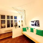 3 Large With 2 Separate Bedbrooms Close To Centre Near Kudamm And Kadewe