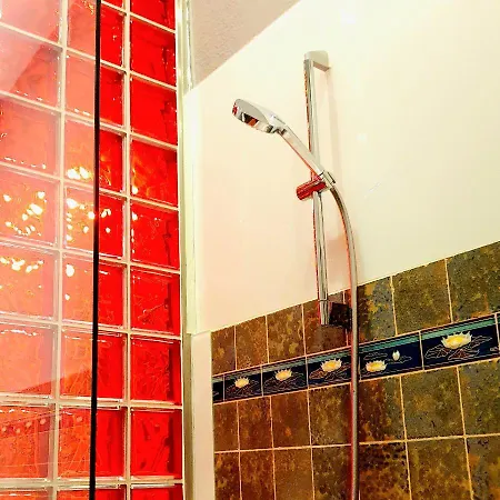 3 Large With 2 Separate Bedbrooms Close To Centre Near Kudamm And Kadewe * Berlin