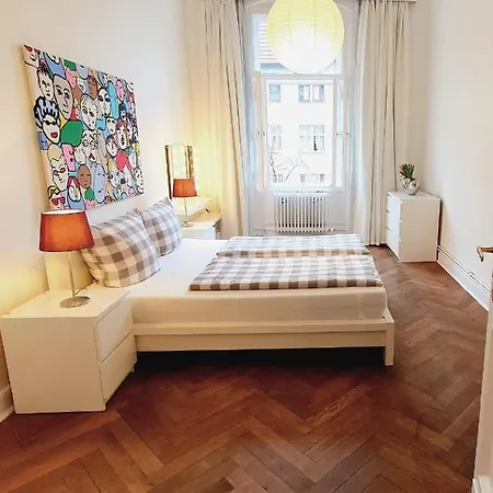 Apartment 3 Large With 2 Separate Bedbrooms Close To Centre Near Kudamm And Kadewe Berlin