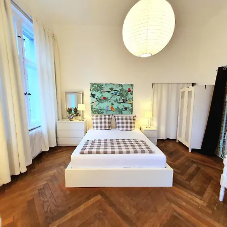 3 Large With 2 Separate Bedbrooms Close To Centre Near Kudamm And Kadewe