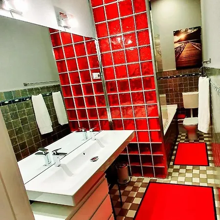 3 Large With 2 Separate Bedbrooms Close To Centre Near Kudamm And Kadewe * Βερολίνο